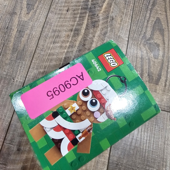LEGO 40642 Holiday Gingerbread Ornaments Set NEW Damaged Box Christmas 190 Pc - Picture 7 of 7